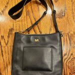 Michael Kors Black Purse Photo 0