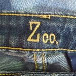 ZCO Destroyed 11 Straight Stitch Pocket Jeans Blue Size 32 Photo 4