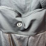 Lululemon  Power Technique Built In Shelf Bra Tank Top Shirt Black Gray Womens 10 Photo 7