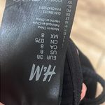 H&M  Hugh neck strappy black sports bra Photo 4