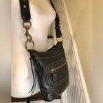 Coach Tumbled Black Leather Crossbody Shoulderbag Contrast Stitching Zipper Top Photo 13