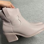 Call it spring Outlaw Western Rodeo Cowgirl Ankle Booties Boots Size 7.5 NIB Photo 4