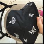 NWT Girly butterfly bucket hat Black Photo 2