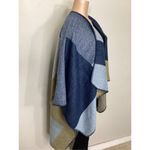 Harvé Benard New Harve Benard blue plaid ruana. Retails $119 Photo 2