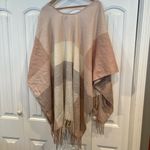 Woolrich ‎ Pink And White Wrap OSFA Photo 2