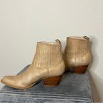 Dolce Vita Stana Western Chelsea Boots in Gold Metallic Size 9 Tan Photo 4