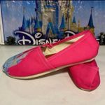 Disney Cinderella’s castle hot pink Toms style size 7 slip on loafers NWOT Photo 5