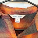 Old Navy The Boyfriend Womens Plaid Shirt Size X-Small Evermore Flannel Indie Photo 2