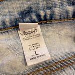 Vibrant  Made in the USA distressed jean shorts (L) Photo 2