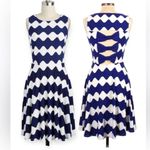 Maia Blue & White Chevron Wave Stripe Open Bow Back Modcloth Dress Coquette Girl Size 0 Photo 0