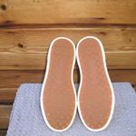 Vionic NWOB  Kimmie Perf Sneakers Photo 6