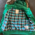 Aeropostale  Womens Puffer Vest Hooded Faux Fur Green Full Zip Med Plaid Lined Photo 4