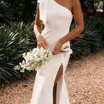 Petal and Pup CHARMED ONE SHOULDER MIDI DRESS - OFF WHITE Photo 1