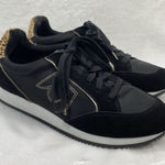 Birdies Sneakers Womens 11 Roadrunner Fierce Black Gold animal print Photo 0