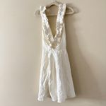 Aura  white dress Photo 3