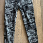 Gymshark Gymshshark Camouflage Leggings - Black and Gray Photo 0