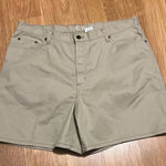 L.L. Bean Women's Beige Jean Shorts like new size 20 Tan Photo 0
