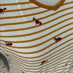 Croft & Barrow  Essential V-Neck Long Sleeve Shirt Fox Size Medium Photo 1