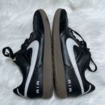 NIKE TIEMPO INDOOR SOCCER/CASUAL SNEAKERS SIZE 8.5. B87 Black Photo 8