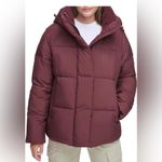 Levi's Women's Selma Hooded Puffer Jacket Photo 3