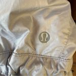 Lululemon Miss Misty Jacket Desert Snake Embossed Silver Fox, SIZE 10 Photo 2