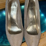 Jennifer Lopez  Gold‎ Glitter Heels Photo 0