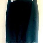 Guess  brand skirt size medium black color Photo 0