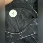 Lululemon EUC Water: Sea-Me Run Crop Star Crushed Coal Black / Black size 4 Photo 5