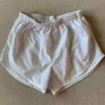 Nike White Shorts Photo 0