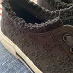 Rocket Dog Black Eyelet Fabric Sneakers Sz 8.5 Photo 2