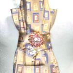 “Dainty Dapper”Golden design necktie Necklace with floral brooch Gold Photo 2