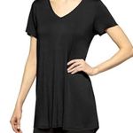 Hue NWT  Black Short Sleeve V-Neck Legging Tee Size Small Photo 0