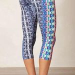 prAna NWOT Roxanne Capri Black Hydrobloom Yoga Legging Size S Photo 1