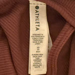 Athleta  Top Tank Women’s Photo 1