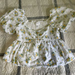 Boutique  Puff Sleeve Top Photo 0