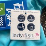 Lay Fish Shirt CAN BAIT MY OWN HOOK
LADYFISH UPF V-NECK UPF + 50 Sz S Photo 3
