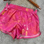 The North Face Women’s Limitless Lined Run Short 3.5” in Pink Glo Valley Size S Photo 3