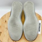 Allbirds  Women's Grey Wool Low Top Running Sneakers - Size W9 Photo 9