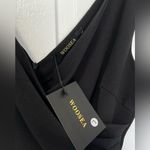 Women’s Sleeveless Black Vneck ruched dress with front slit size Large Photo 6