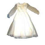 NWT Merry’s White wedding Dress Long Sleeve size 6 Photo 2