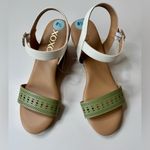 XOXO Women's Sienna Wedge Green and White Sandals Size 8.5 NWT Photo 2
