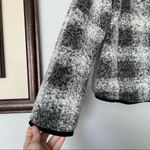 Dylan  Cozy Plaid Sherpa Button Up Jacket Black/White Sold on Evereve Size XS Photo 6