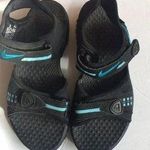 Nike  sandals size 6 Photo 0