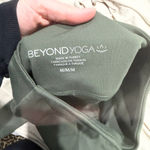 Beyond Yoga power beyond midi legging size medium Photo 4