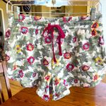 secret treasures Pajama Shorts SOFT Camo Floral Elastic Drawstring Womens Small Photo 1