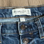 Abercrombie & Fitch High Rise Mom Curve Love Button Fly Stretch Blue Jeans 29 Photo 3