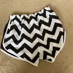 Varsity Women’s  athletic shorts S Photo 3