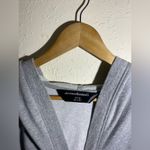 Norma Kamali ‎ Gray Sleeveless Hooded Sweater ( XXL ) Photo 1