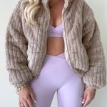 Le lis Sherpa Puffer Jacket Photo 2