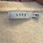 Lush Clothing LUSH cream and black v-neck sweater size small LT14808 Photo 4